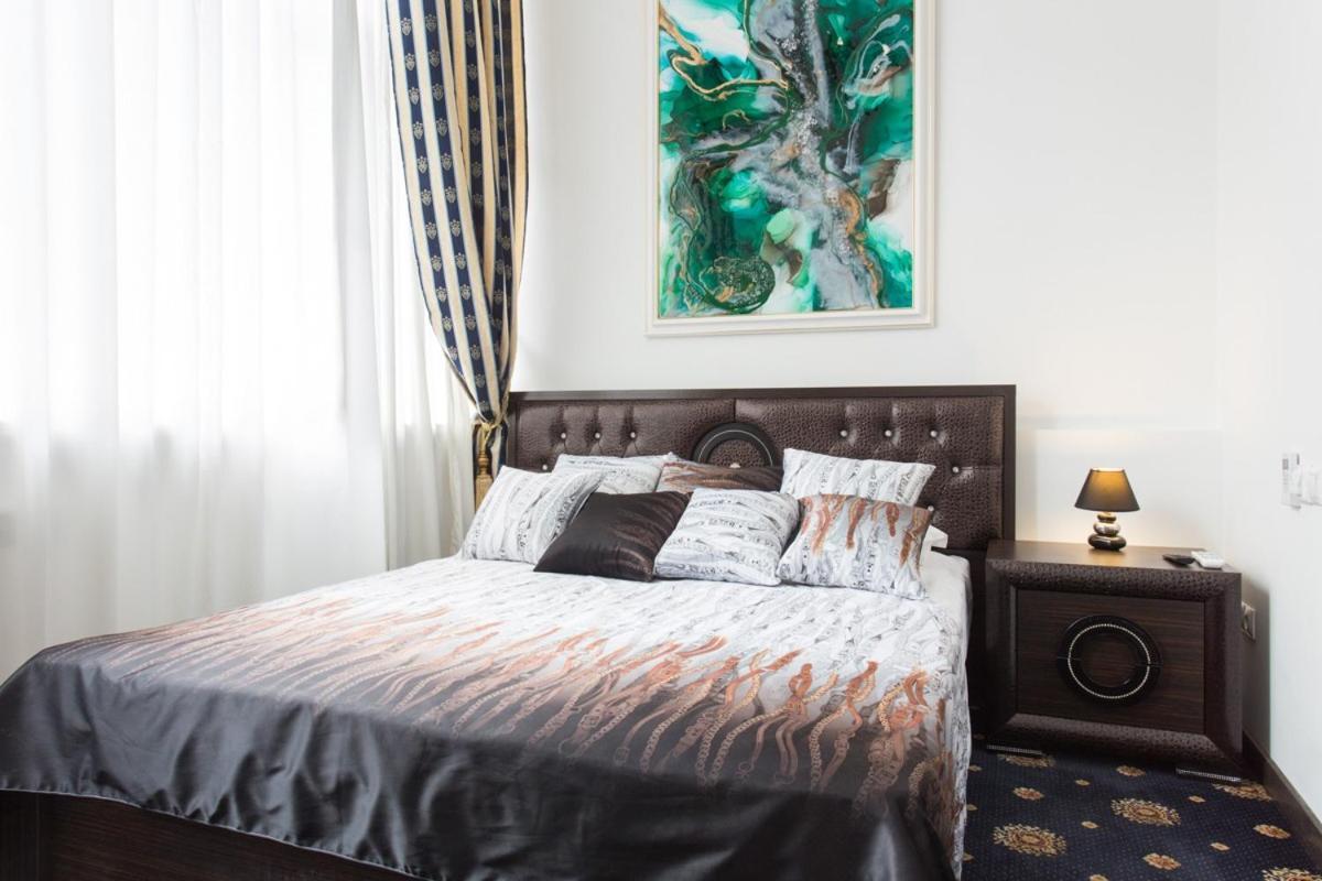 Sumskaya Apartment Lux Kharkiv Bagian luar foto