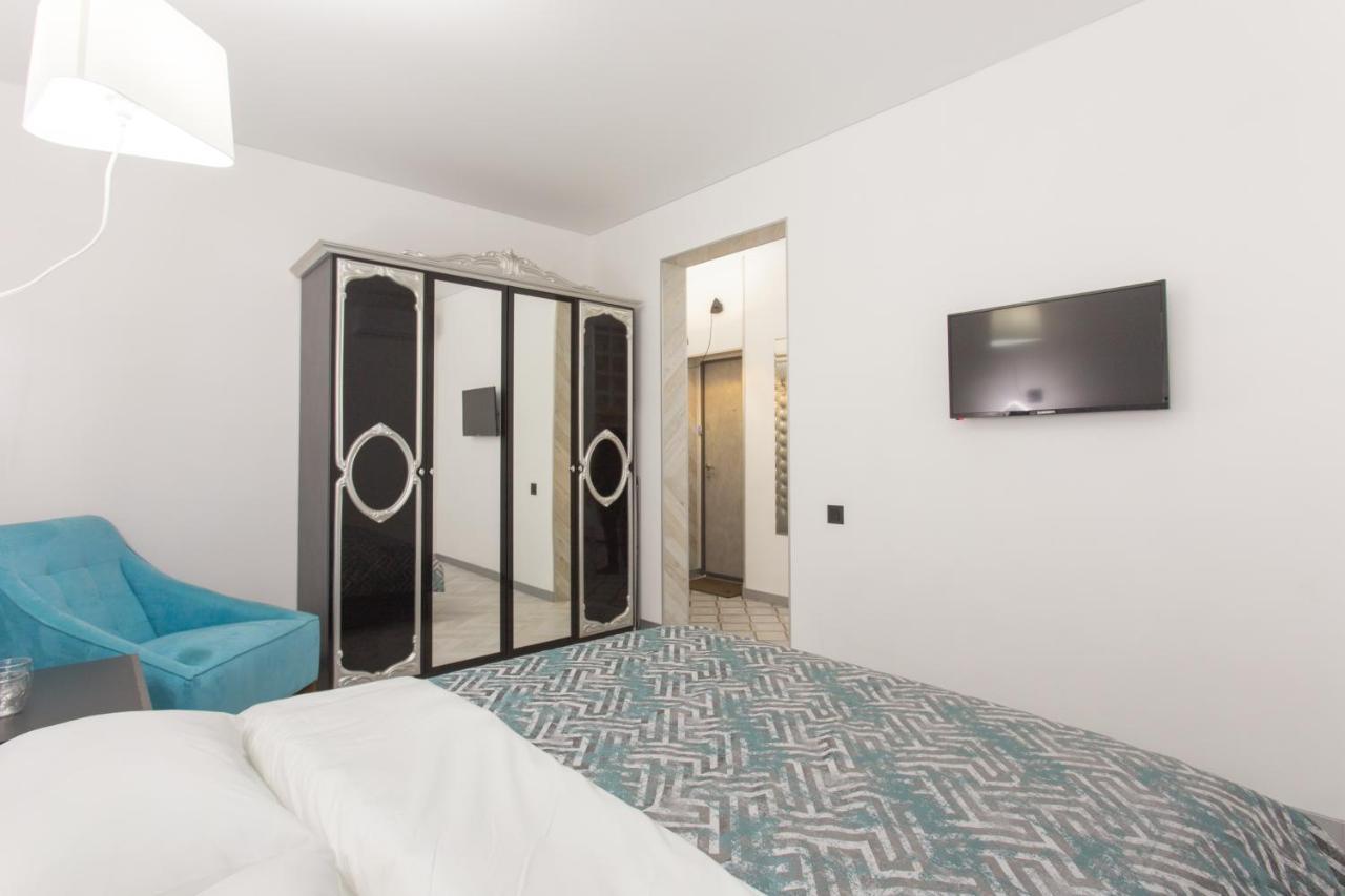 Sumskaya Apartment Lux Kharkiv Bagian luar foto