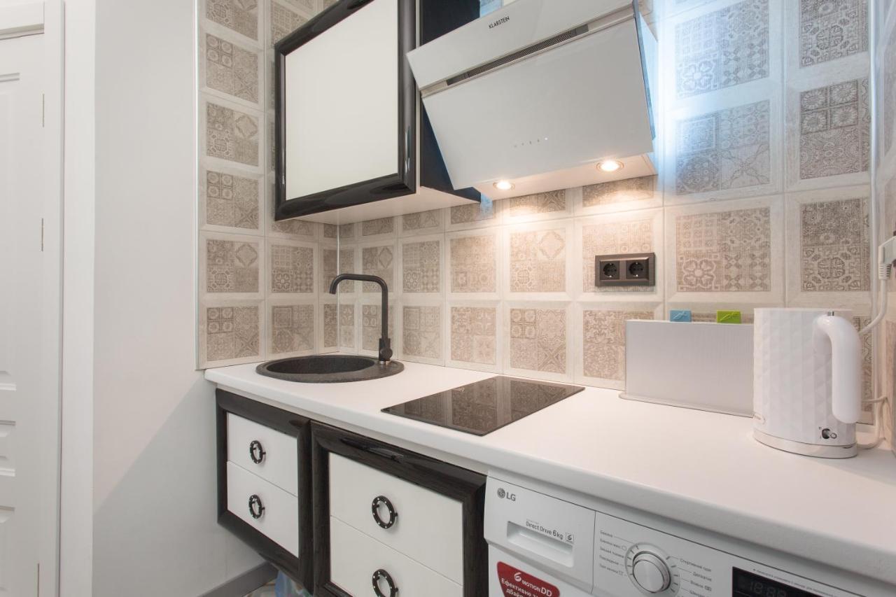 Sumskaya Apartment Lux Kharkiv Bagian luar foto