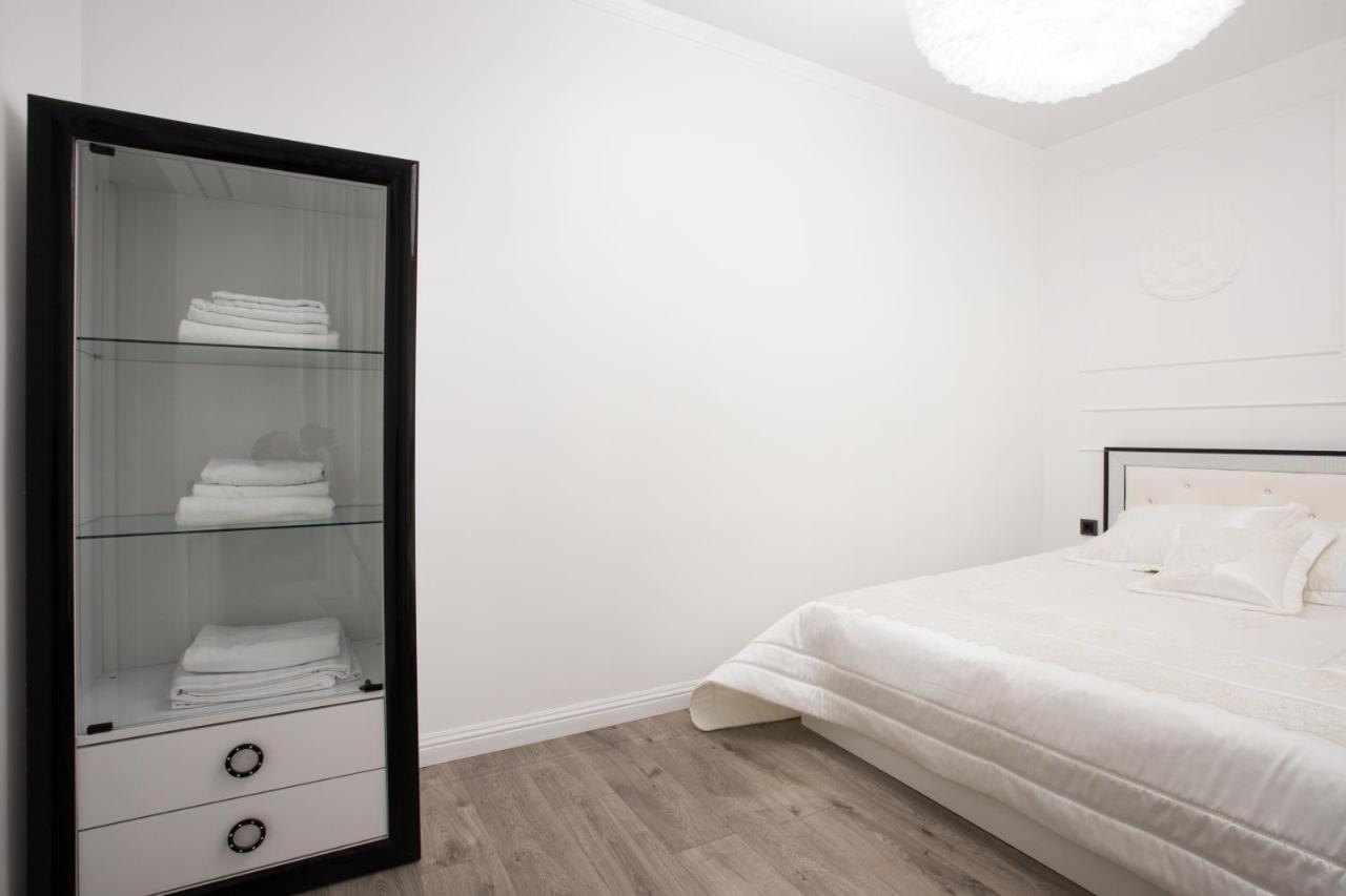 Sumskaya Apartment Lux Kharkiv Bagian luar foto