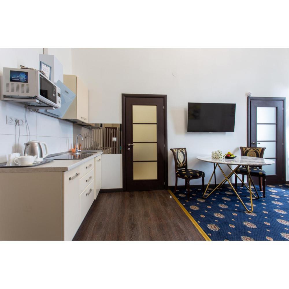 Sumskaya Apartment Lux Kharkiv Bagian luar foto