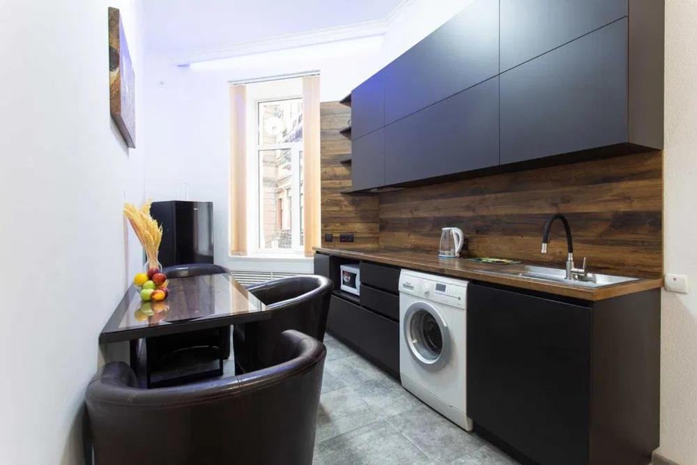 Sumskaya Apartment Lux Kharkiv Bagian luar foto